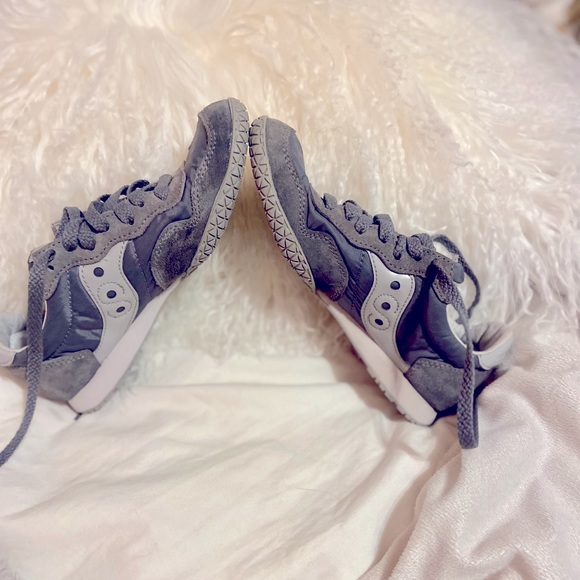 Saucony womens size 5.5 excellent condition - Picture 5 of 8